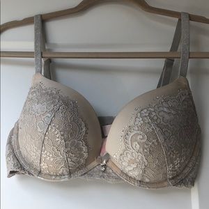 Victoria’s Secret Angel Push Up Bra